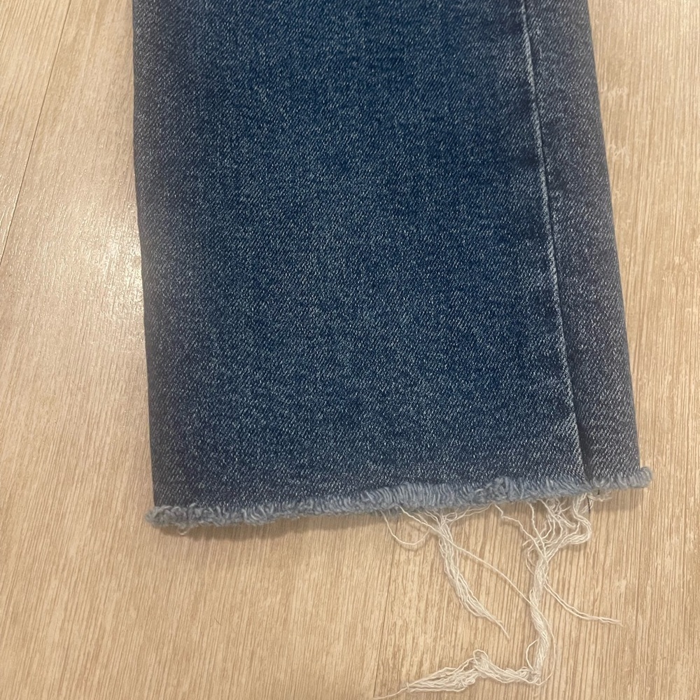 Levi’s Wedgie Straight Distressed Dark Blue Jeans - Picture 4 of 9